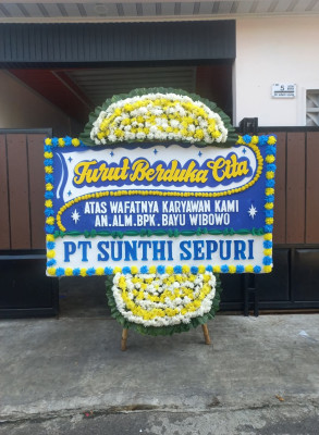 Papan Bunga Duka di Magersari