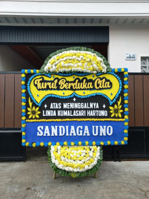 Papan Bunga Duka di Magersari